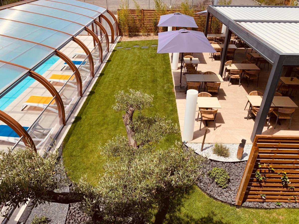 Logis Hotel Restaurant Le Clos Fleuri Castelnaudary Exterior foto