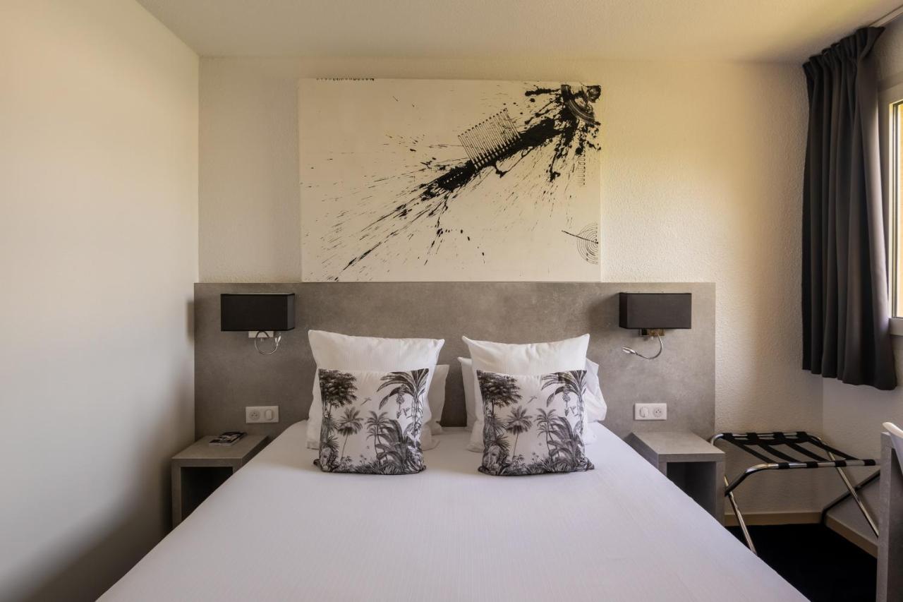 Logis Hotel Restaurant Le Clos Fleuri Castelnaudary Exterior foto