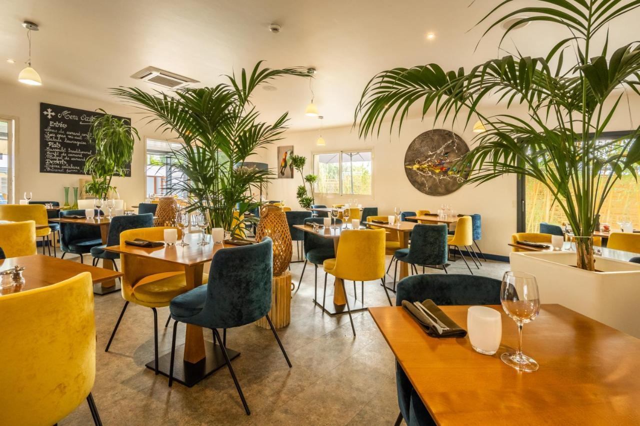 Logis Hotel Restaurant Le Clos Fleuri Castelnaudary Exterior foto