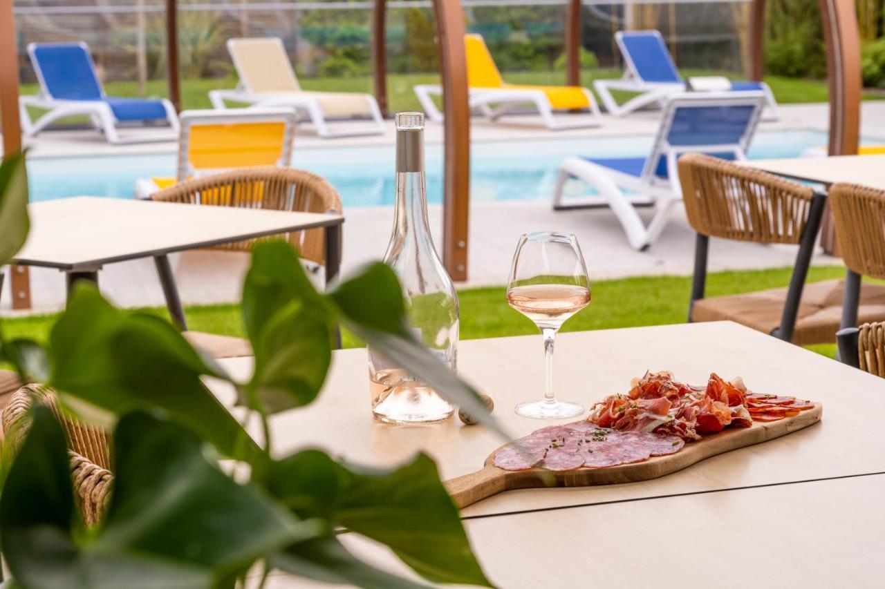 Logis Hotel Restaurant Le Clos Fleuri Castelnaudary Exterior foto