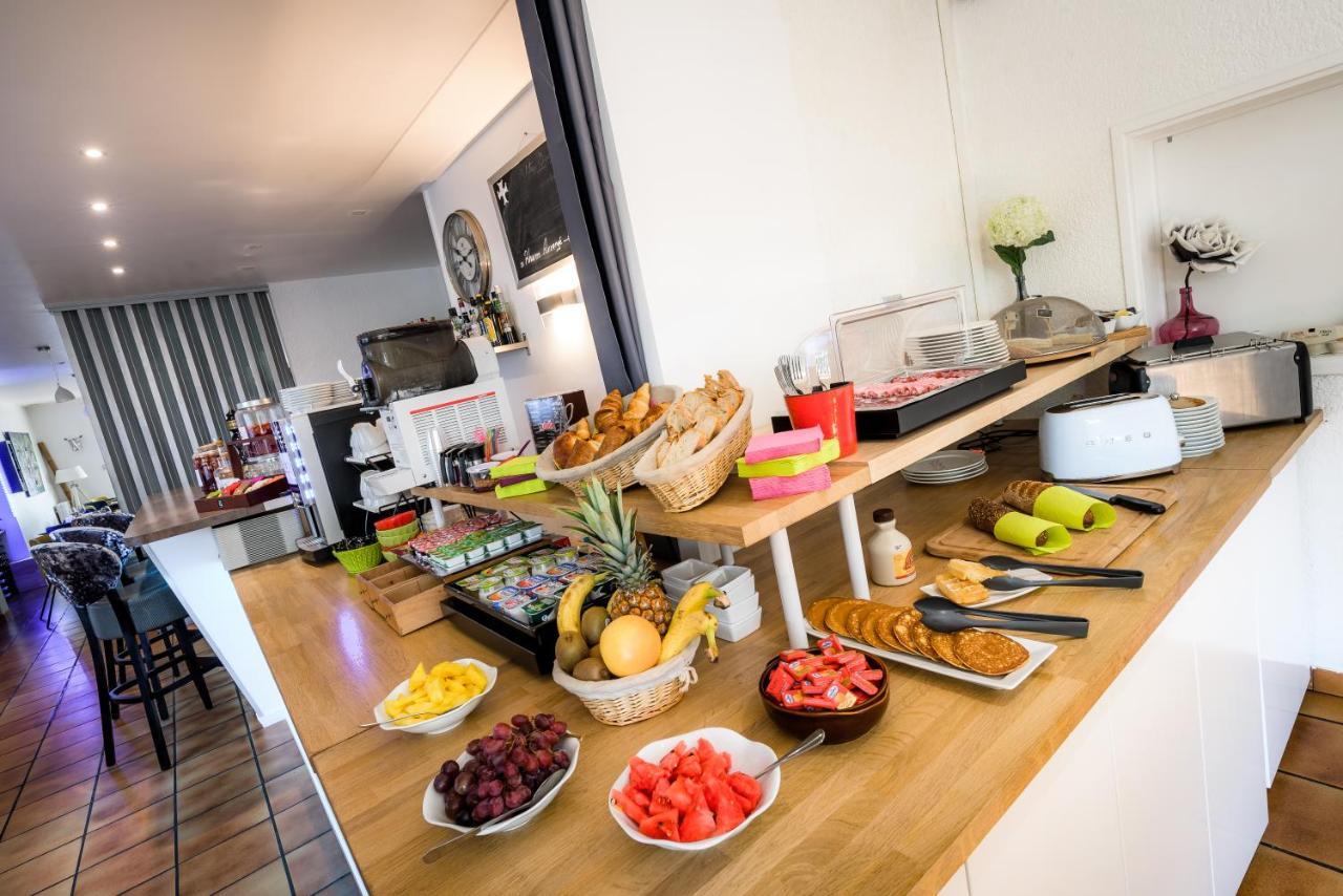 Logis Hotel Restaurant Le Clos Fleuri Castelnaudary Exterior foto
